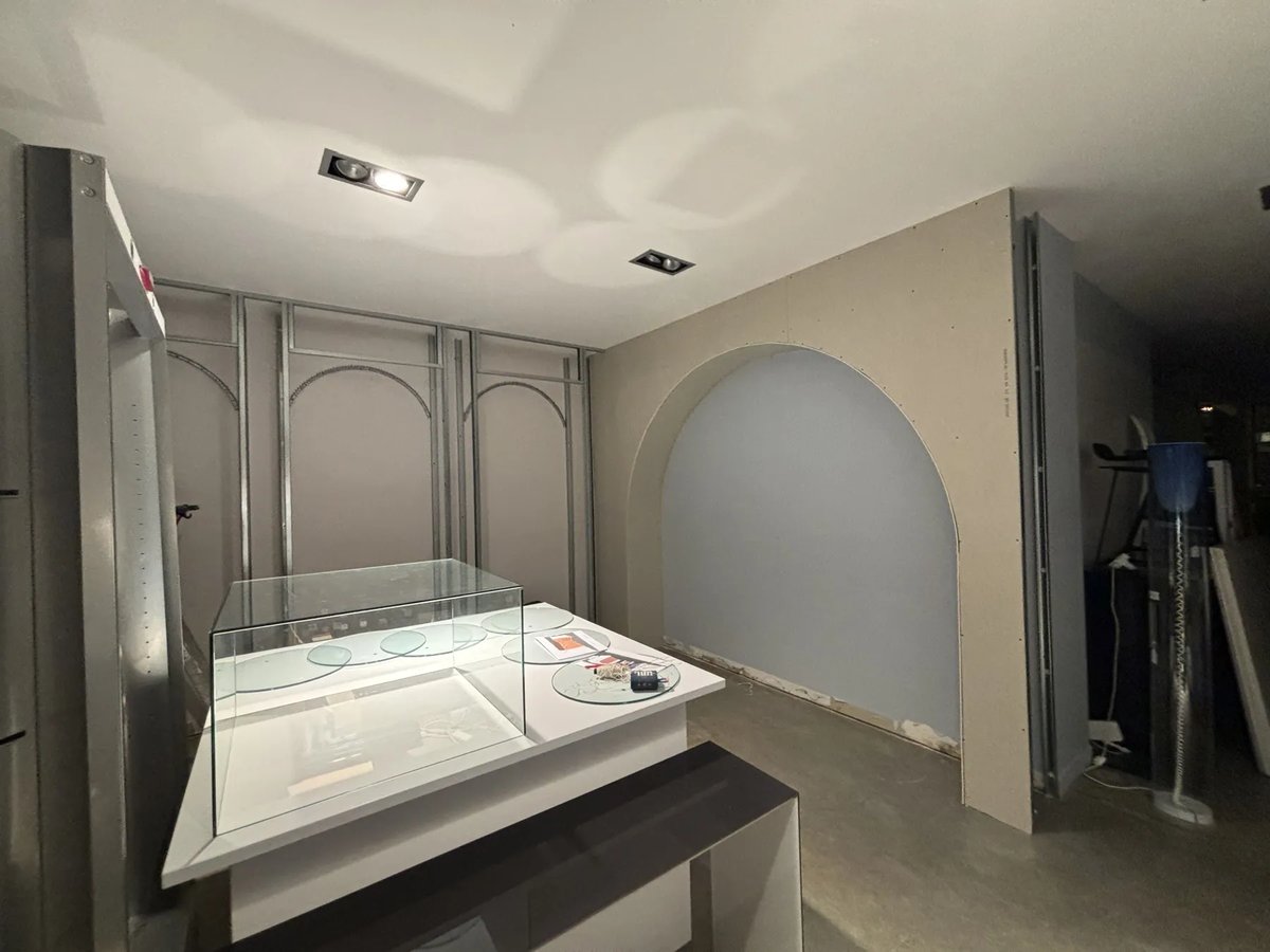 Magasin Mira, vue 3