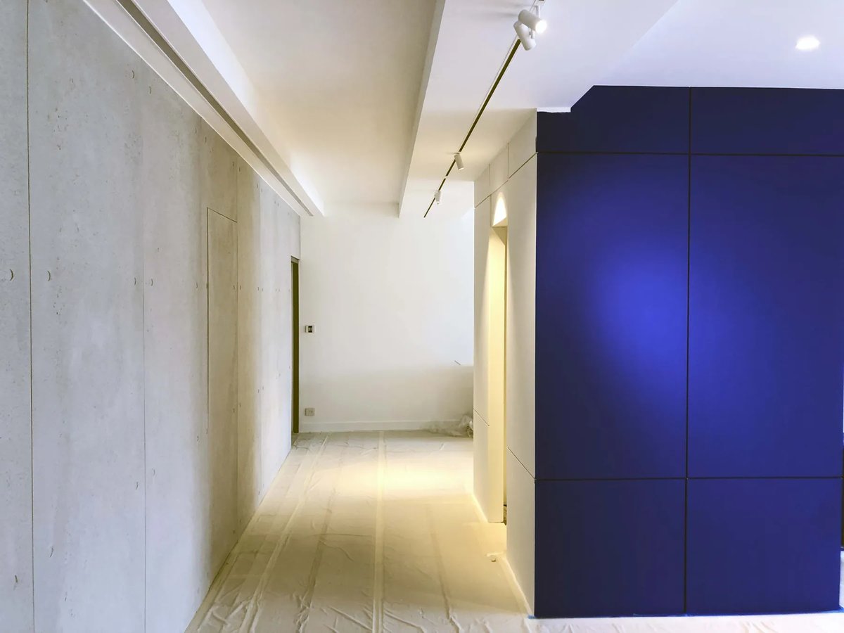 Un appartement bleu Klein, vue 12